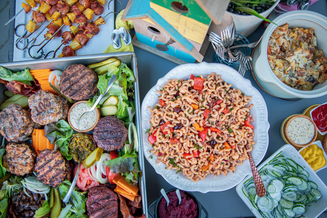 Good food has a way of bringing everyone together.  On Canada Day this year make sure to pass the burgers and save room for dessert!🍔🌭⁠
⁠
#cutcooking #celiacsafe #madeinalberta